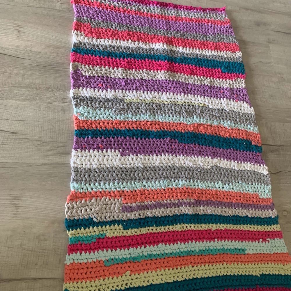 Rug. NWOT - Picture 3 of 9